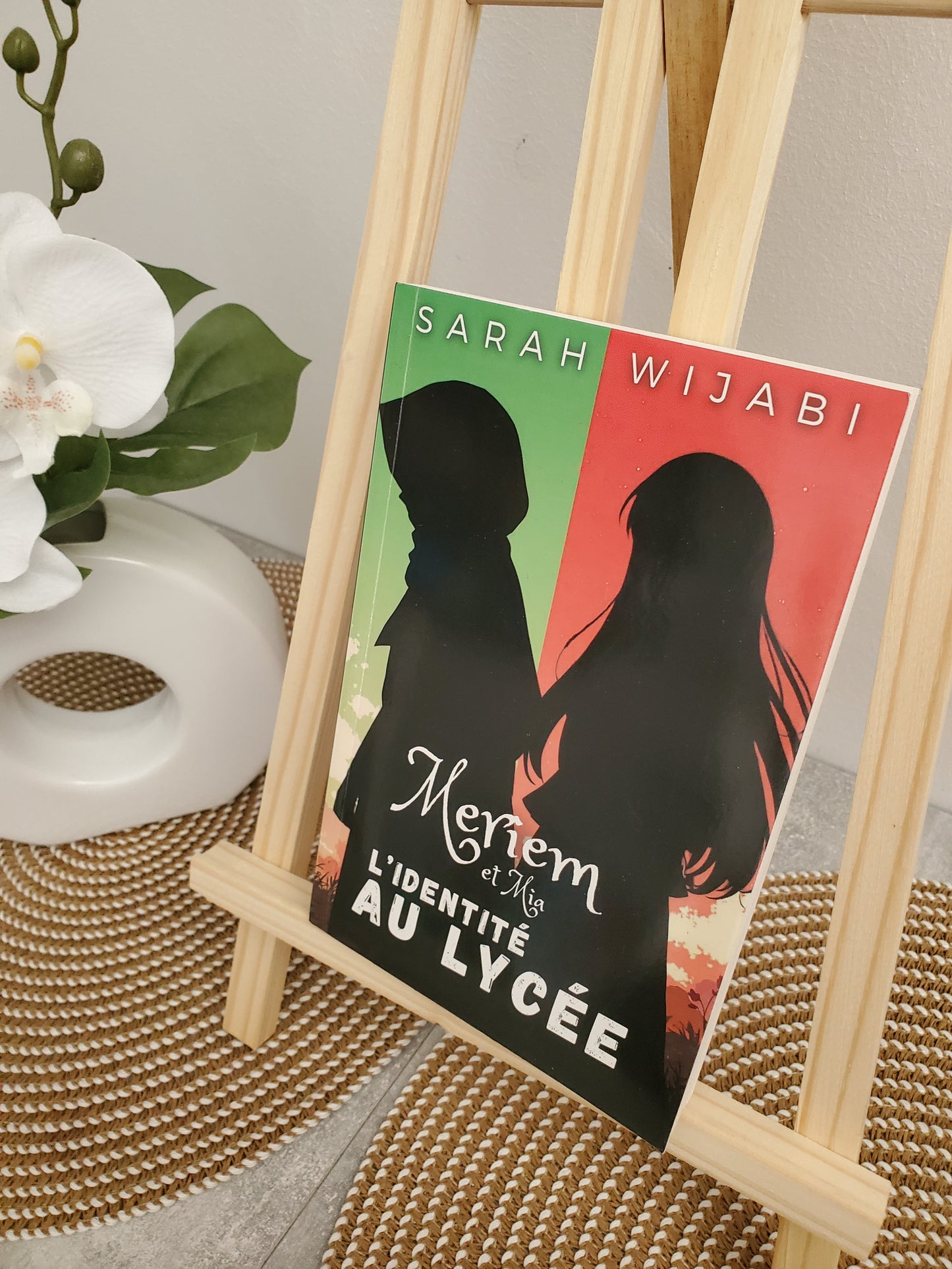 Meriem et Mia l'identité au lycée.